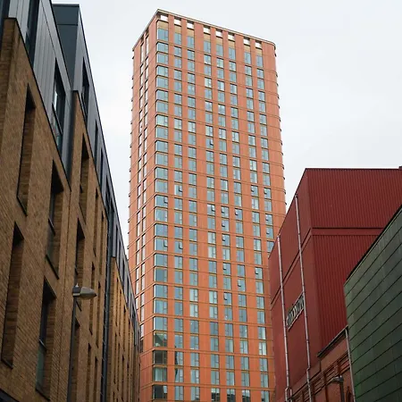 Bright & Modern 2 Bed Flat In Birmingham