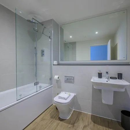 Apartment Bright & Modern 2 Bed Flat In Birmingham